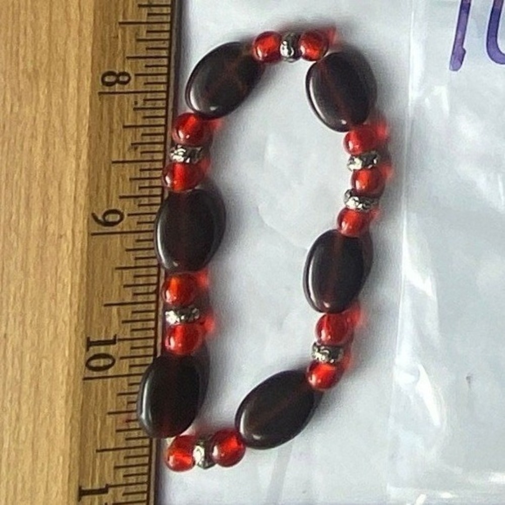 Beaded Bracelet Red Accent Dark Oval Beads Stretch Women's Jewelry